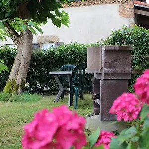  Hébergement de vacances à La Ferme Avec Piscine