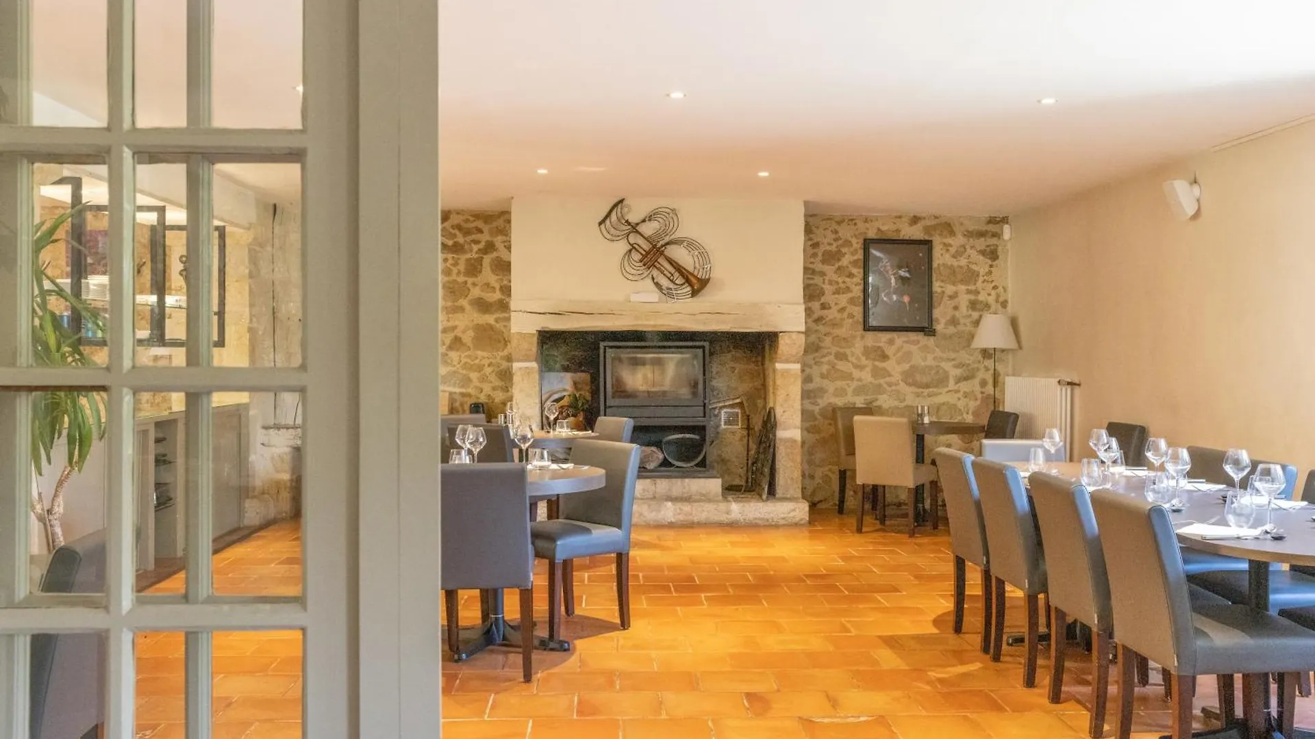 Logis Hotel La Ferme De Flaran Maignaut
