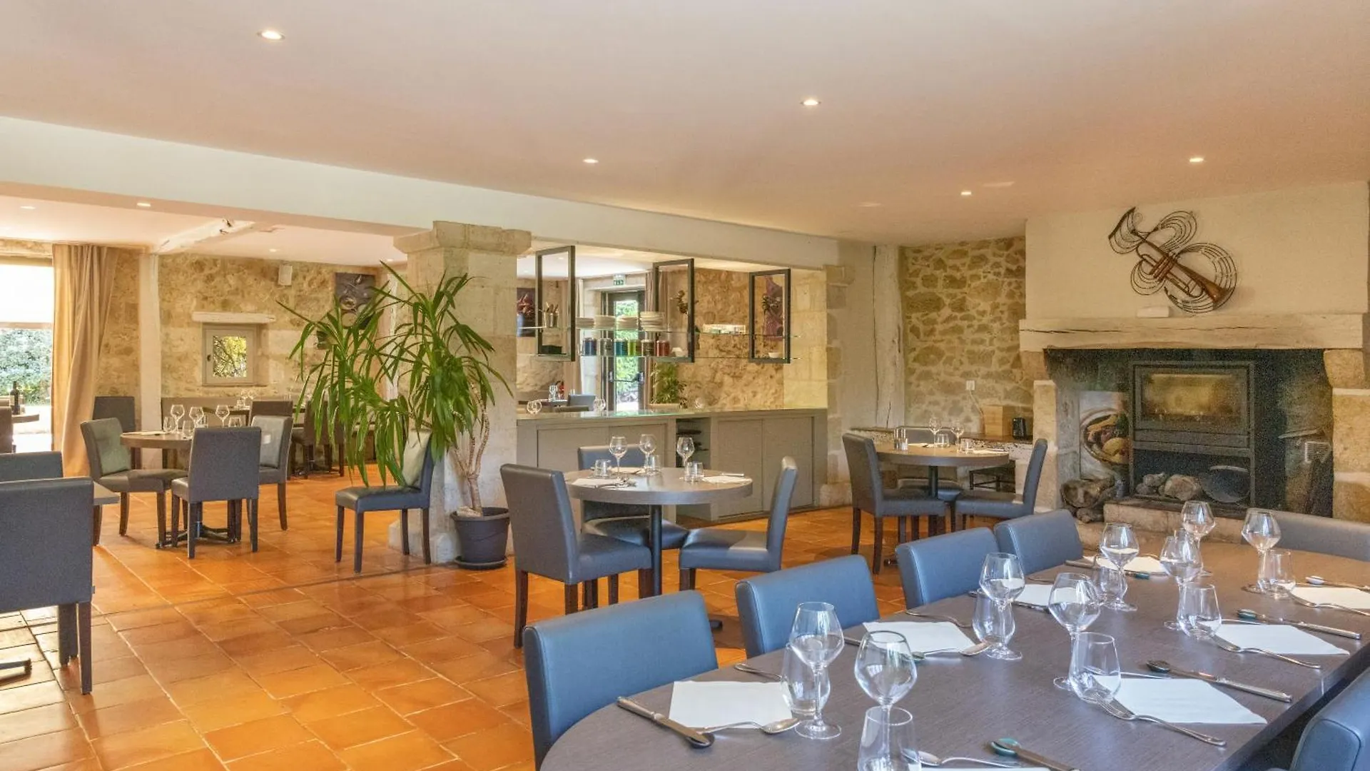 Logis Hotel La Ferme De Flaran Maignaut