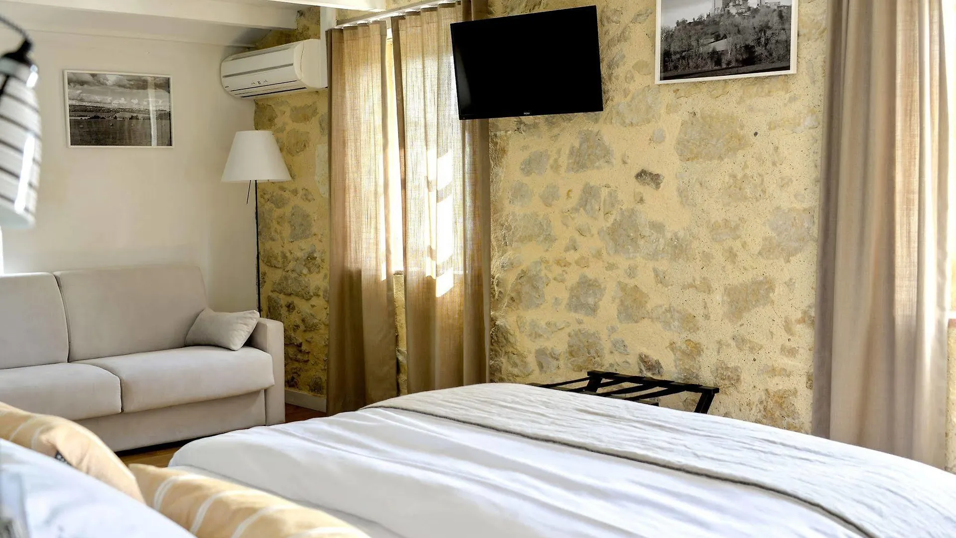 Logis Hotel La Ferme De Flaran Maignaut